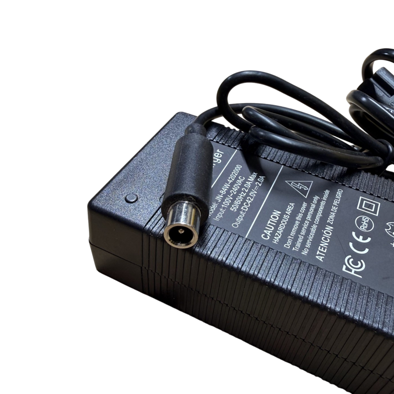 Oplader - E2S-series / Xiaomi / Ninebot / Momas Ultimate Carbon