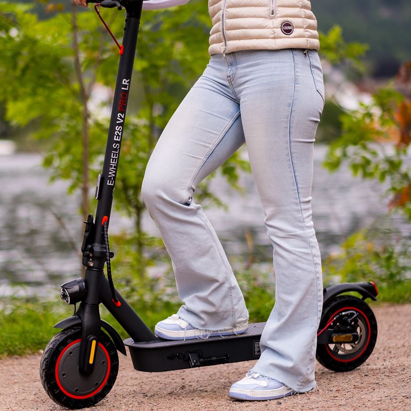 E2S V2 Pro Long Range - Sort - P.fri - 20 km/t