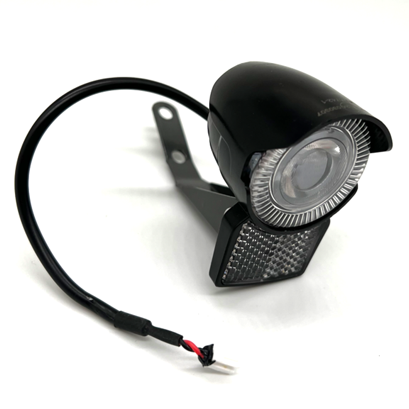 Headlight (2023) - E4 V2 Max